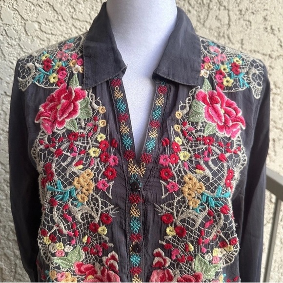 JOHNNY WAS Embroidered Tunic Button Down Multicolor Boho Collard Shirt Dress XS - Picture 5 of 9